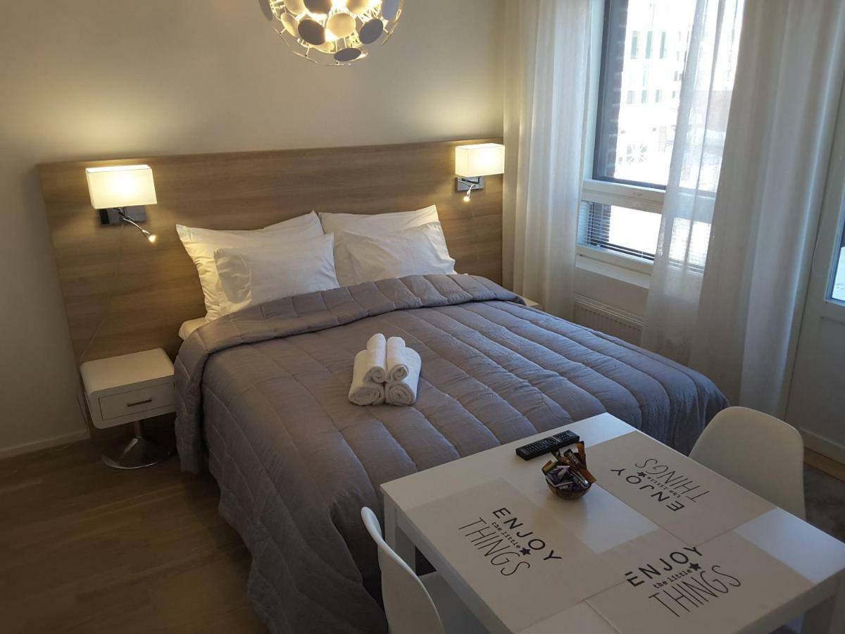 City Apartments With Balcony ロヴァニエミ エクステリア 写真